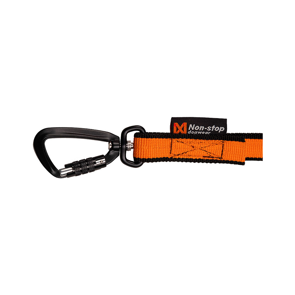 Detailansicht der Touring Bungee Leash von Non-stop Dogwear mit schwarzem Aluminiumkarabiner und orangefarbenem Gurtband