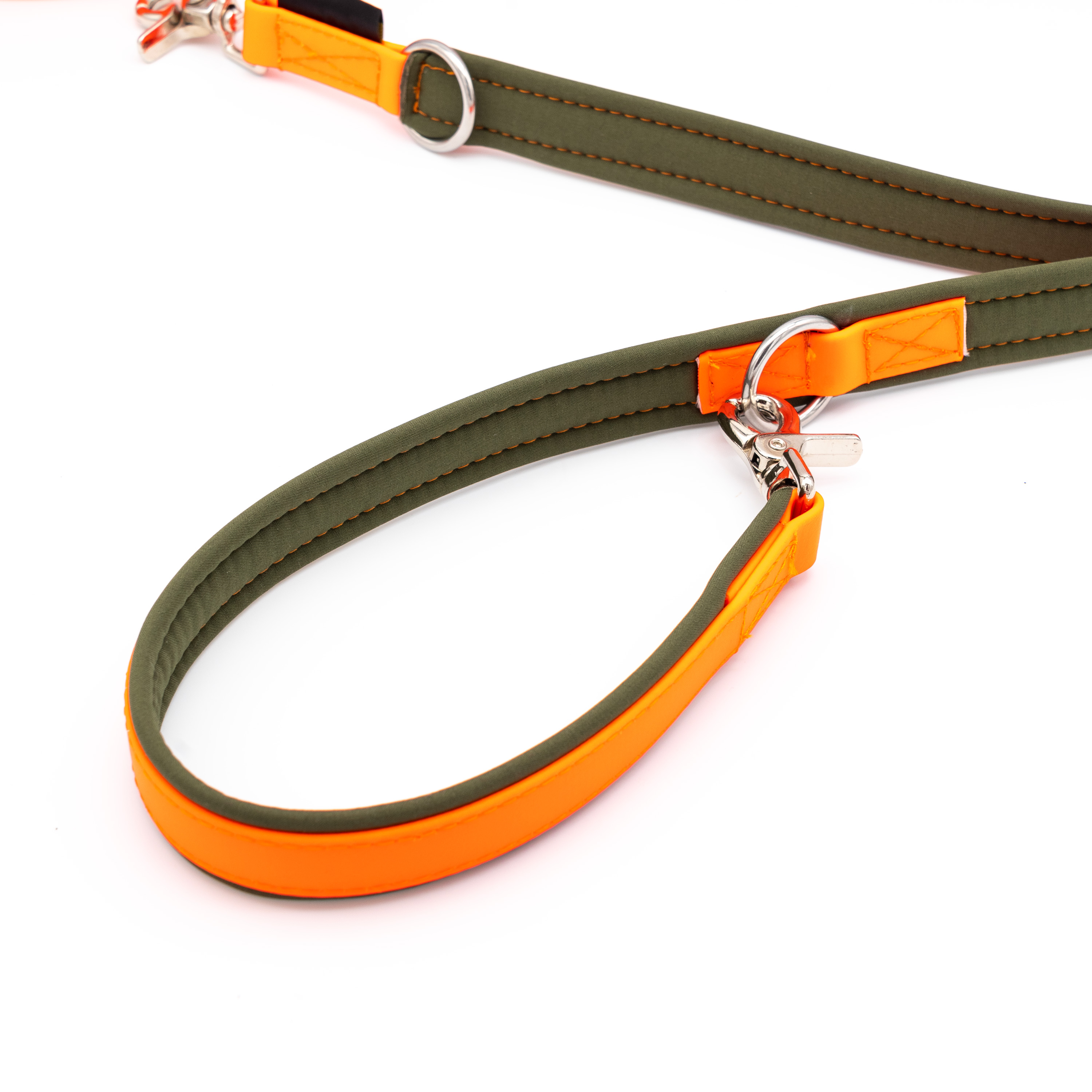 Detail der Softshell-Polsterung im Handbereich einer Biothane Führleine