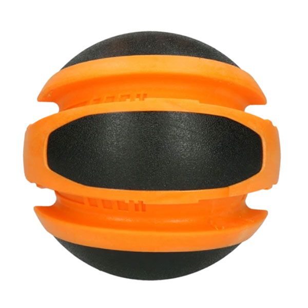 Detailansicht des Dog Comets Sun Balls in Orange und Schwarz – strapazierfähiger Hundeball mit rutschfester Oberfläche
