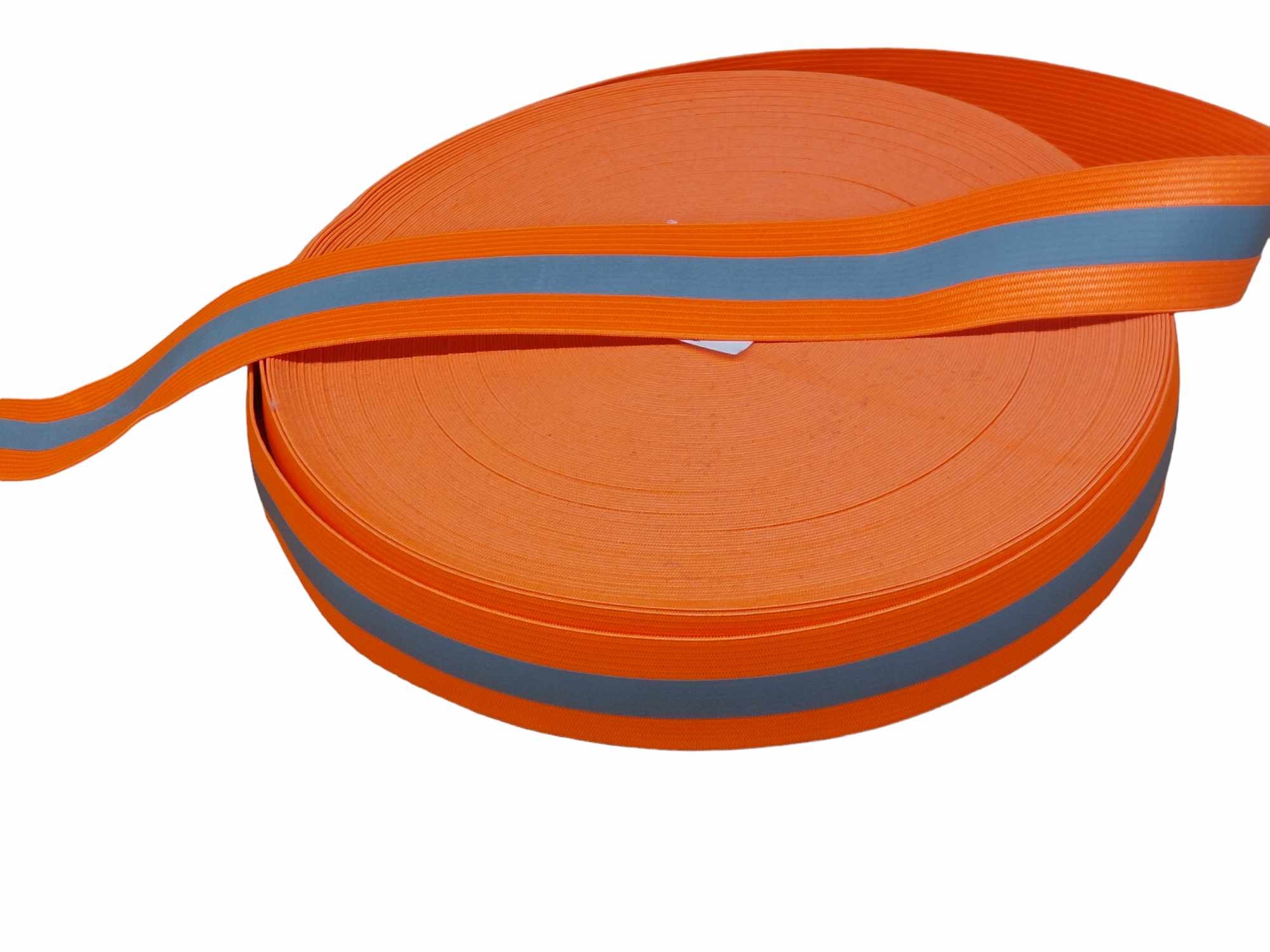 Robustes orangefarbenes Gurtband mit silbernem Reflektorstreifen, ideal für Hundeleinen, Halsbänder oder Outdoor-Ausrüstung