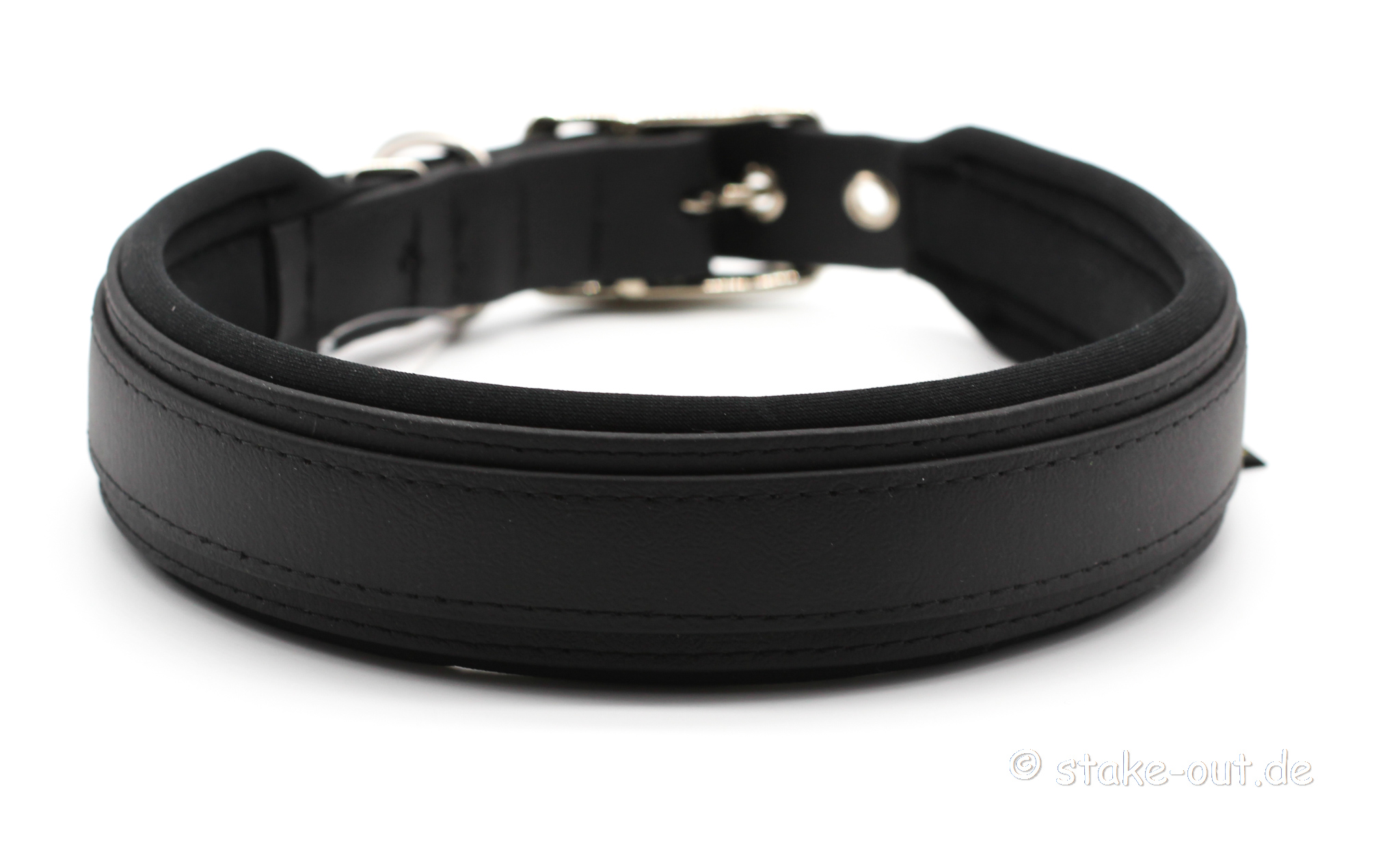 Breites Biothane® Hundehalsband (40 mm) in Schwarz mit Softshell-Polsterung und Gürtelschnalle