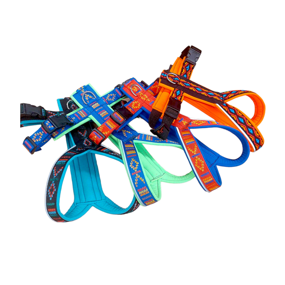 Weiches Polster, durchdachtes Design, einfache Handhabung – für Spaziergänge und Training. In mehreren Größen und Farben erhältlich.