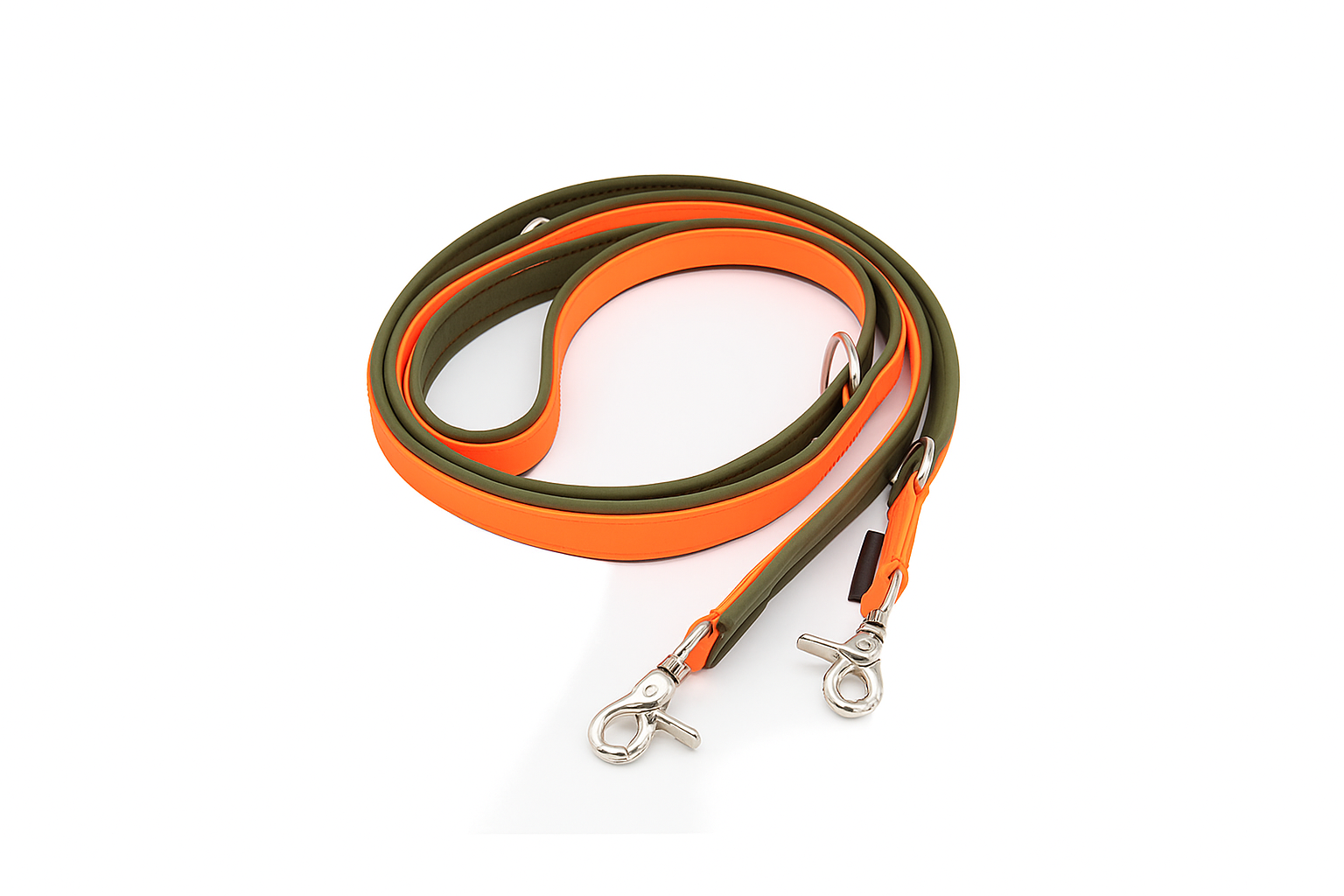 Wetterfeste Leinen aus Biothane – ideal als Alltags- oder Trainingsleine. Reißfest, schmutzabweisend und einfach zu reinigen. In unterschiedlichen Längen und Farben verfügbar.