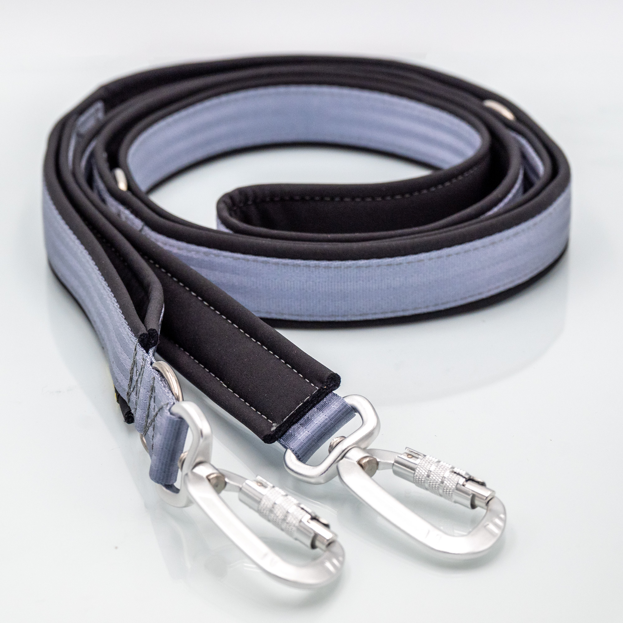 Führleine aus Sicherheitsgurt mit Softshell-Polsterung, Farbe Anthrazit / Oliv