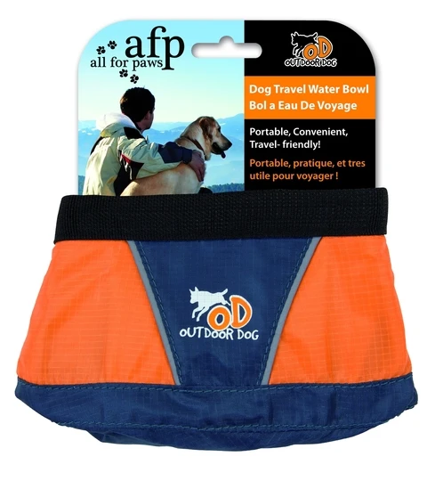 Outdoor Dog Reisenapf in Orange mit Verpackung, praktischer faltbarer Wassernapf für Hunde von All for Paws.