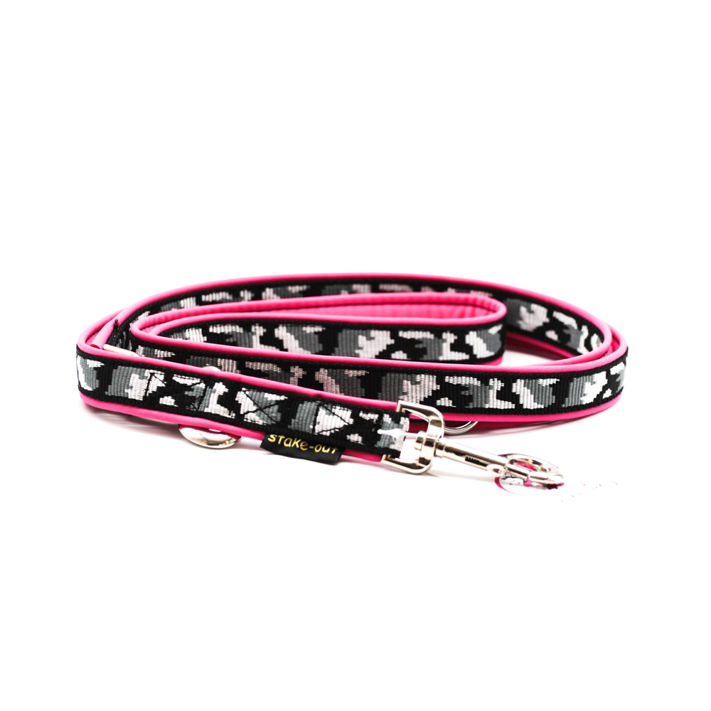 Weiche, rutschfeste Leinen aus Softshell oder Biothane – optional passend zum Halsband. Angenehm in der Hand, robust vernäht und ideal für Spaziergang, Hundesport oder Training.